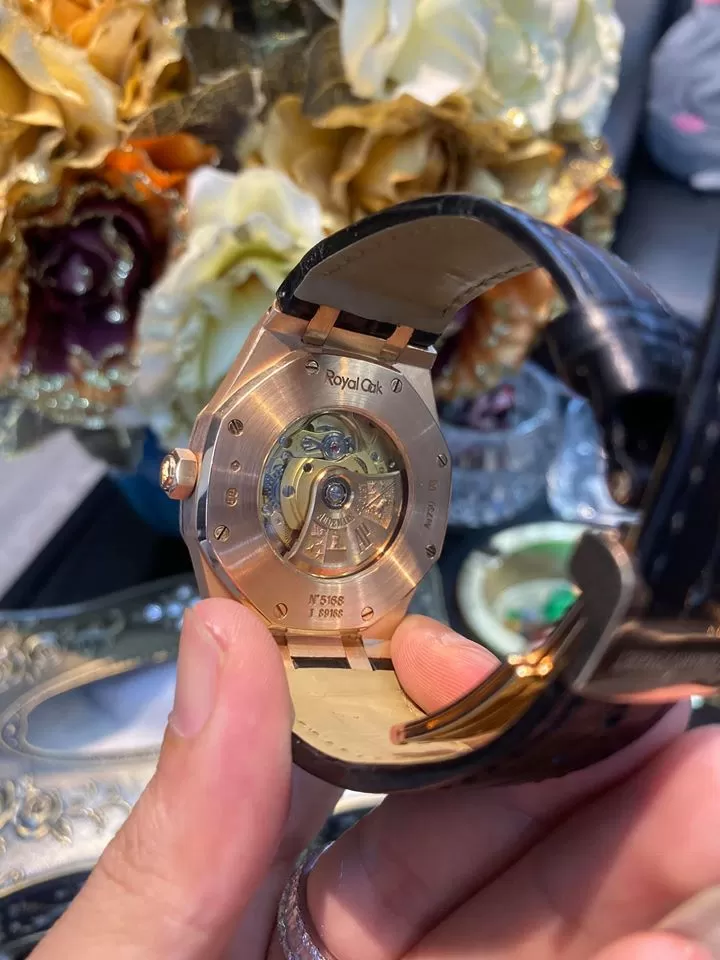 AUDEMARS PIAGET ROYAL OAK CHẾ TÁC KIM CƯƠNG VÀNG KHỐI 18K - Ảnh 3