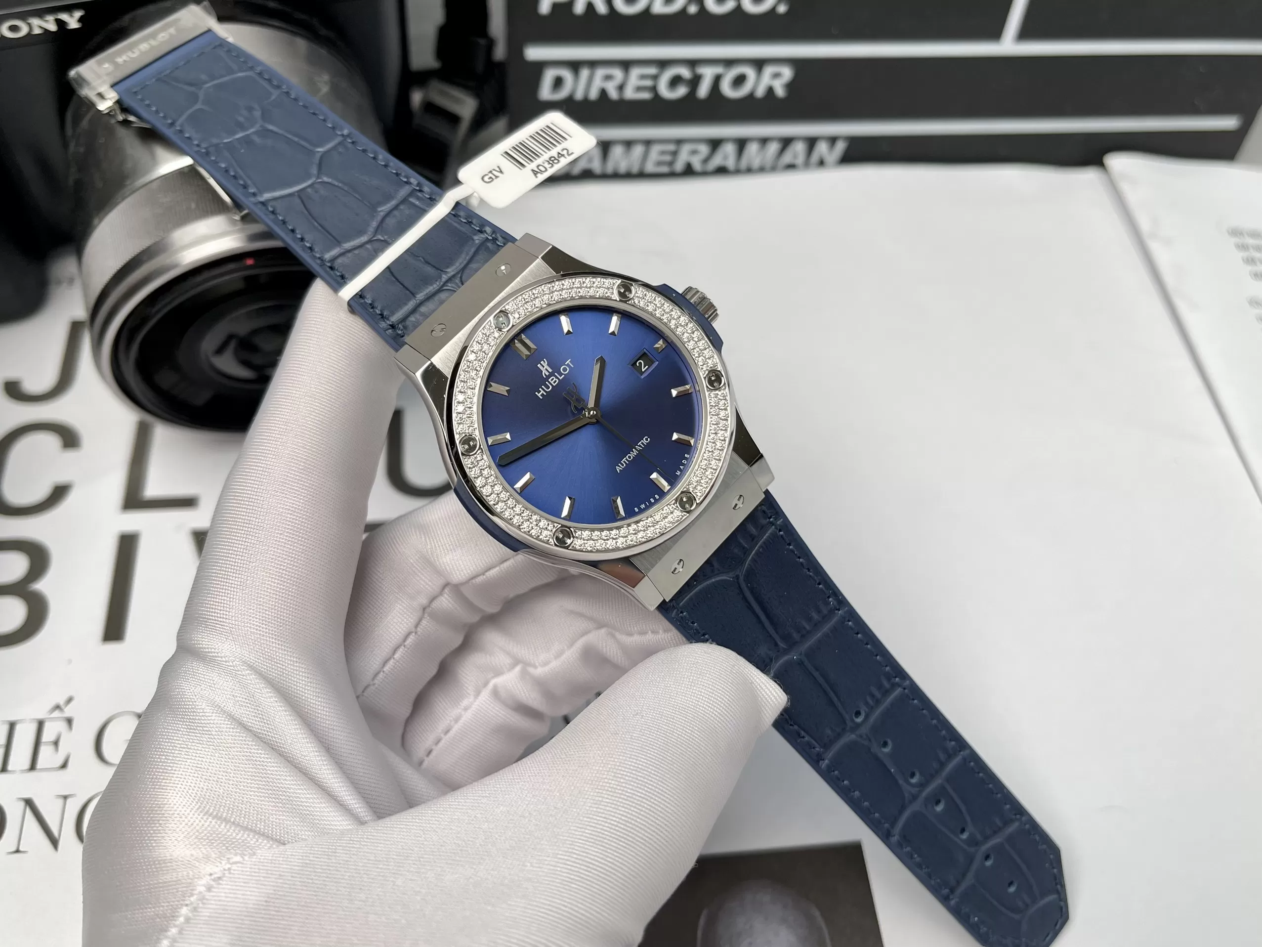 HUBLOT CLASSIC FUSION 42 MM BLUE NAVY DIAMOND - Ảnh 7