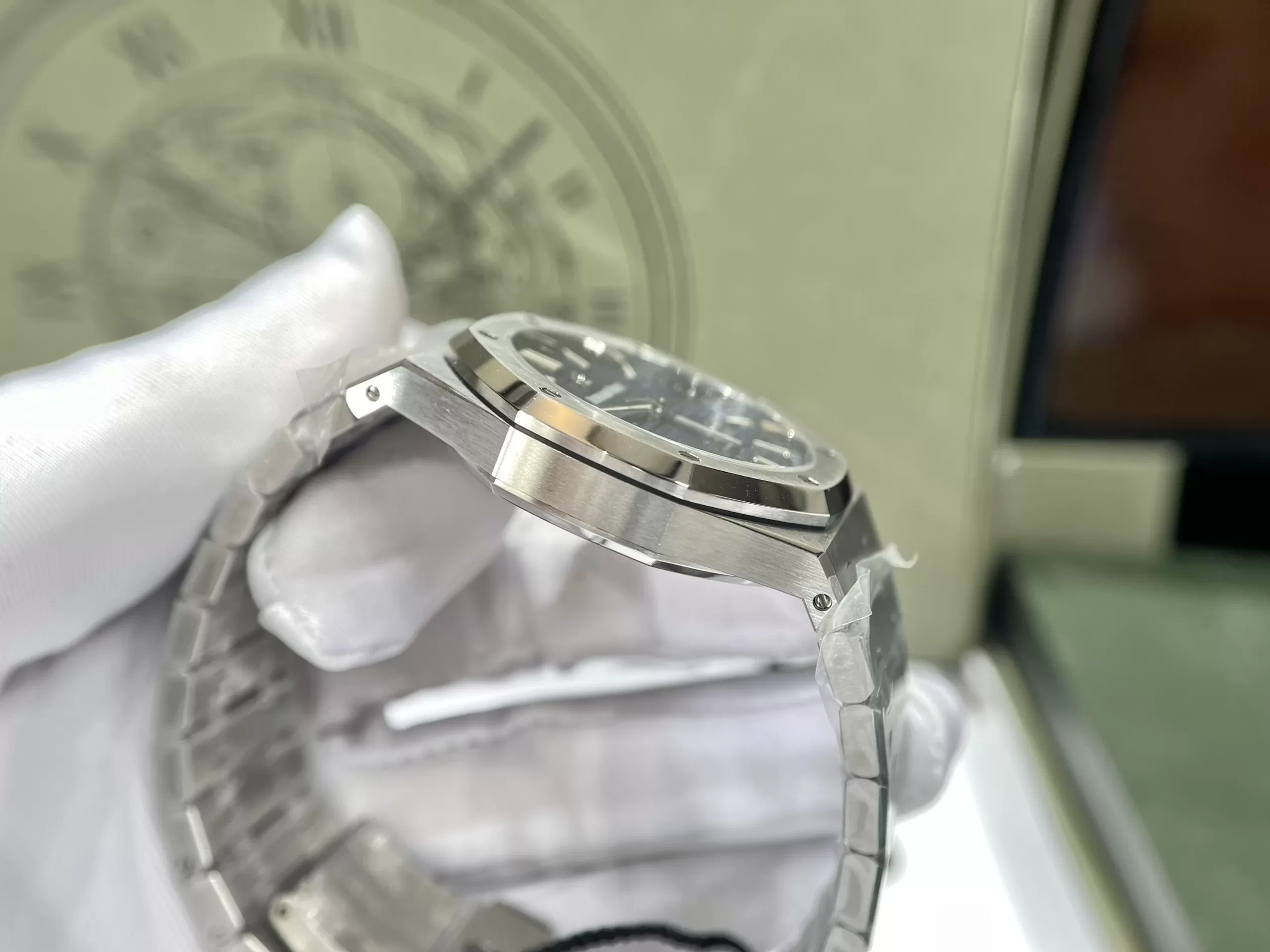 Đồng Hồ Audemars Piguet Royal Oak 15500ST.OO.1220ST.01 - Ảnh 5