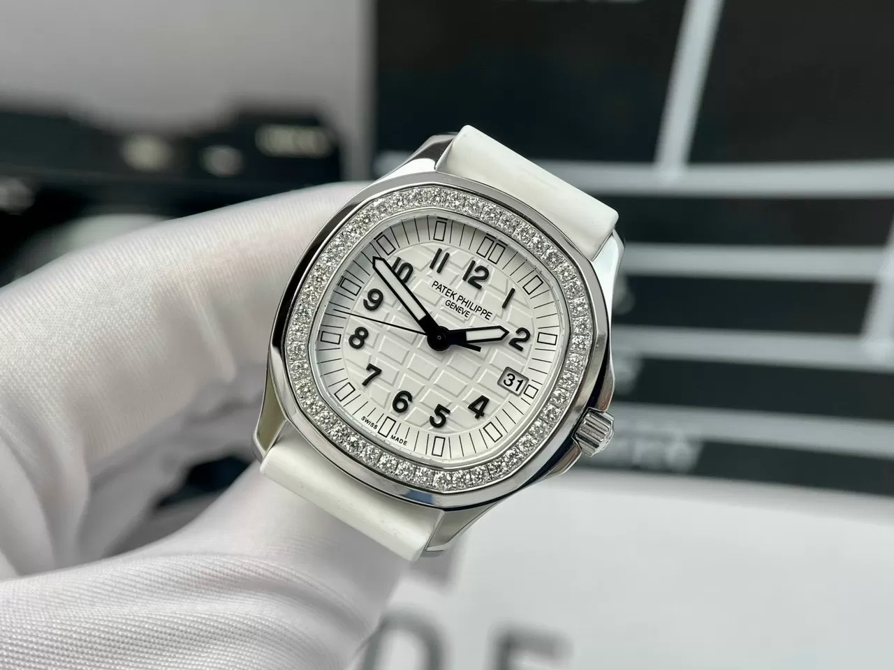 Đồng hồ Patek Philippe nữ 5067 Rep 1:1 Độ viền kim cương - Ảnh 7