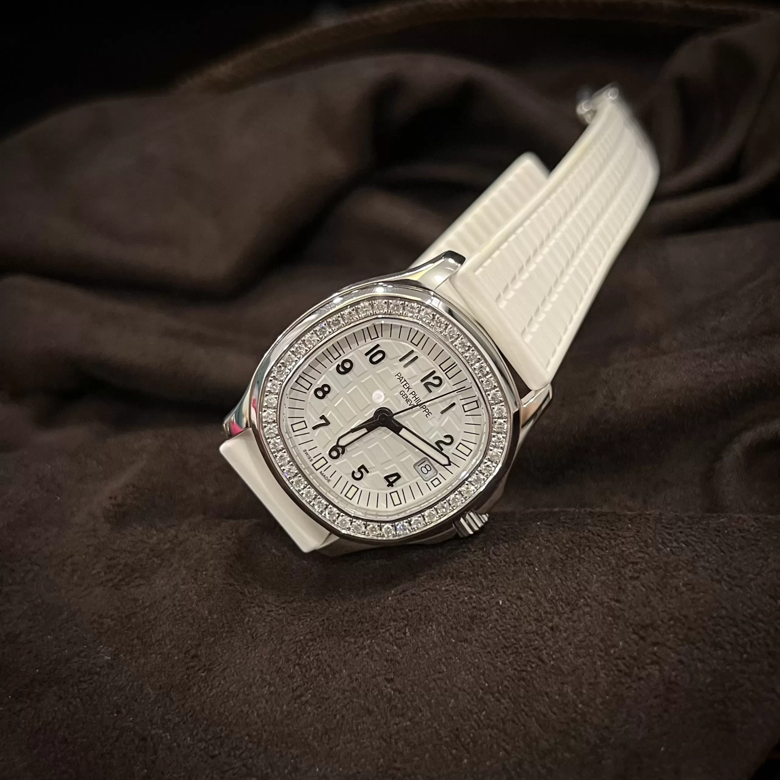 Đồng hồ Patek Philippe nữ 5067 Rep 1:1 Độ viền kim cương - Ảnh 3