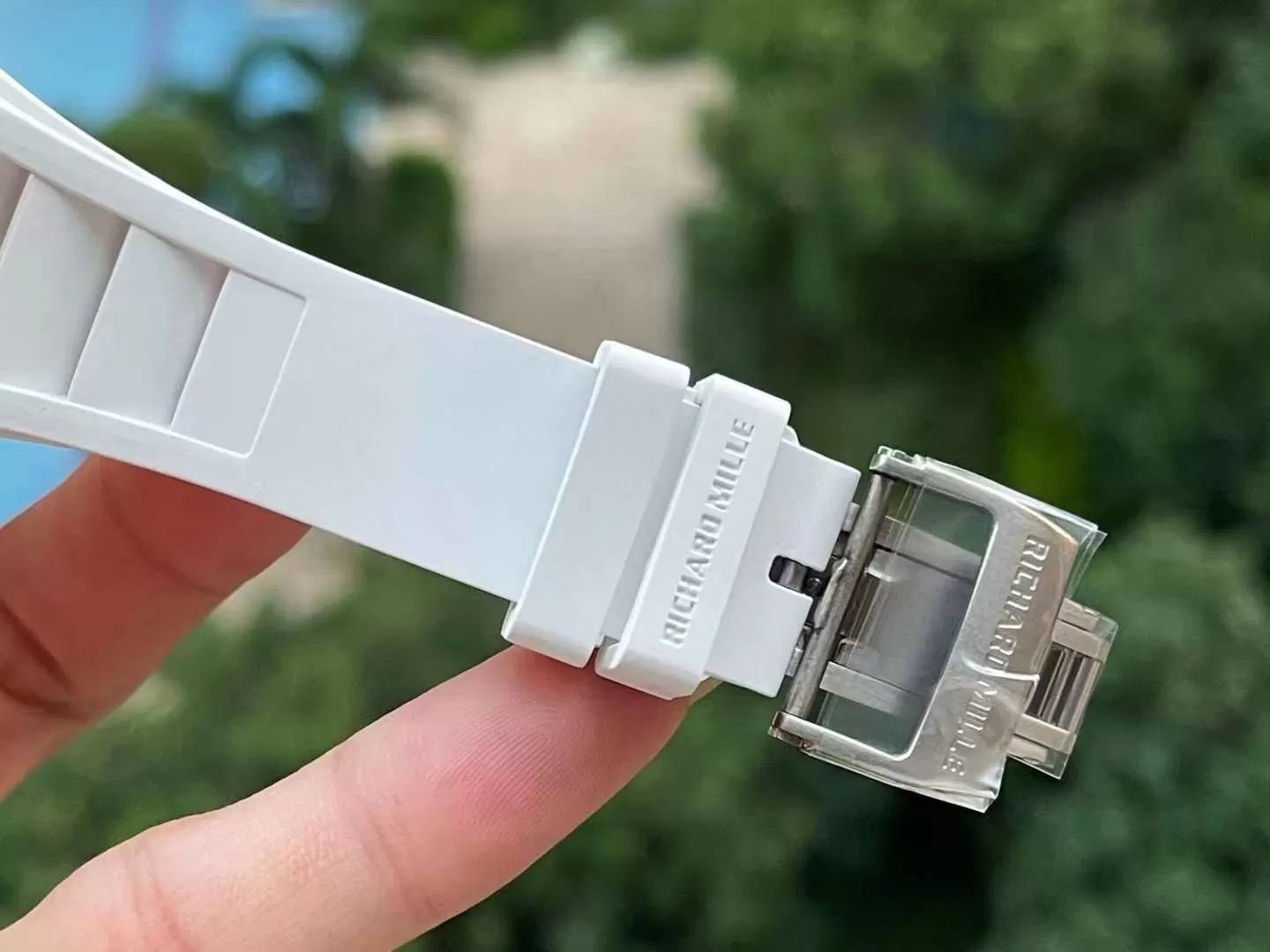 Đồng Hồ Richard Mille Siêu Cấp RM055 Carbon All White 44mm - Ảnh 6