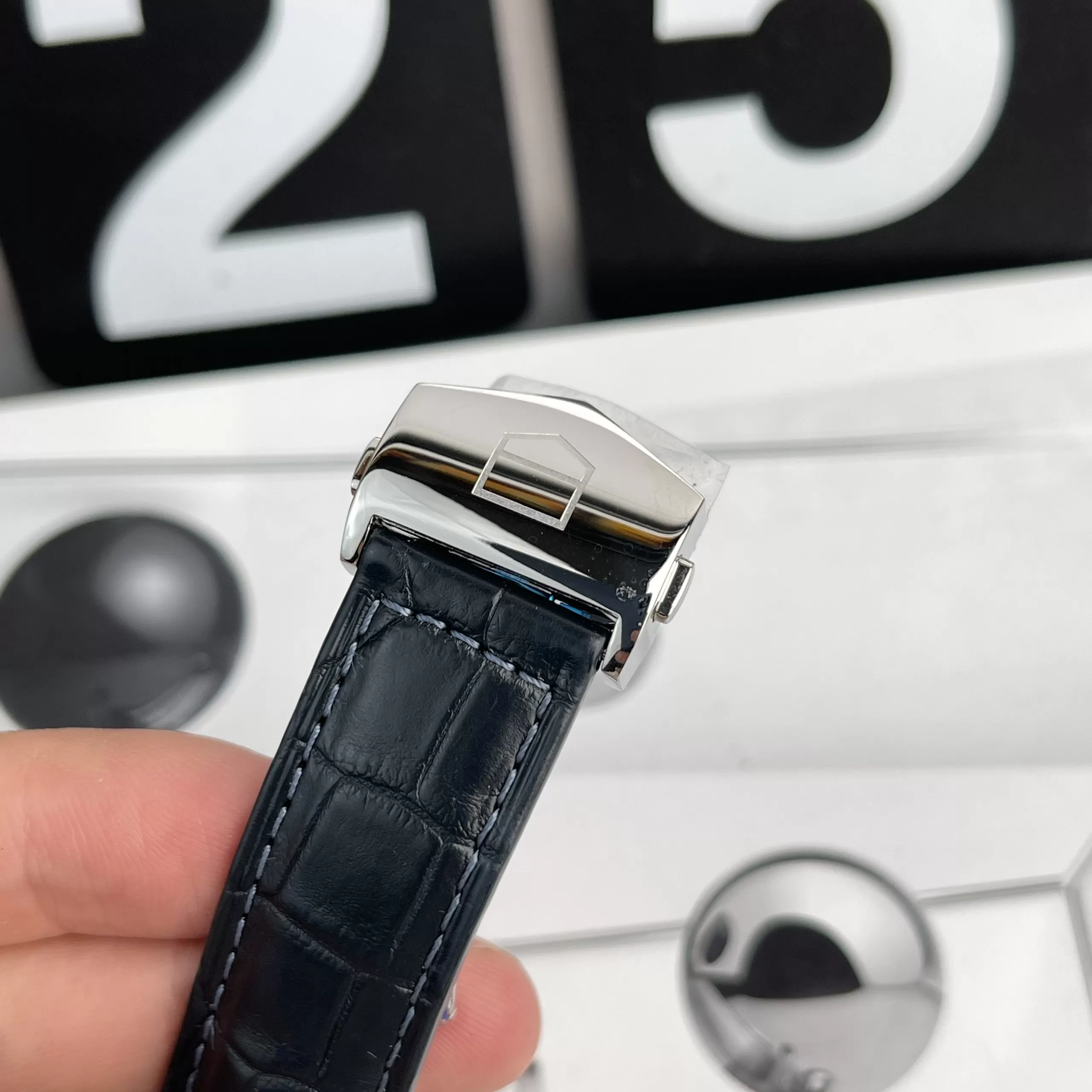 Đồng Hồ Tag Heuer Carrera Calibre 5Day Date Automatic Replica - Ảnh 6