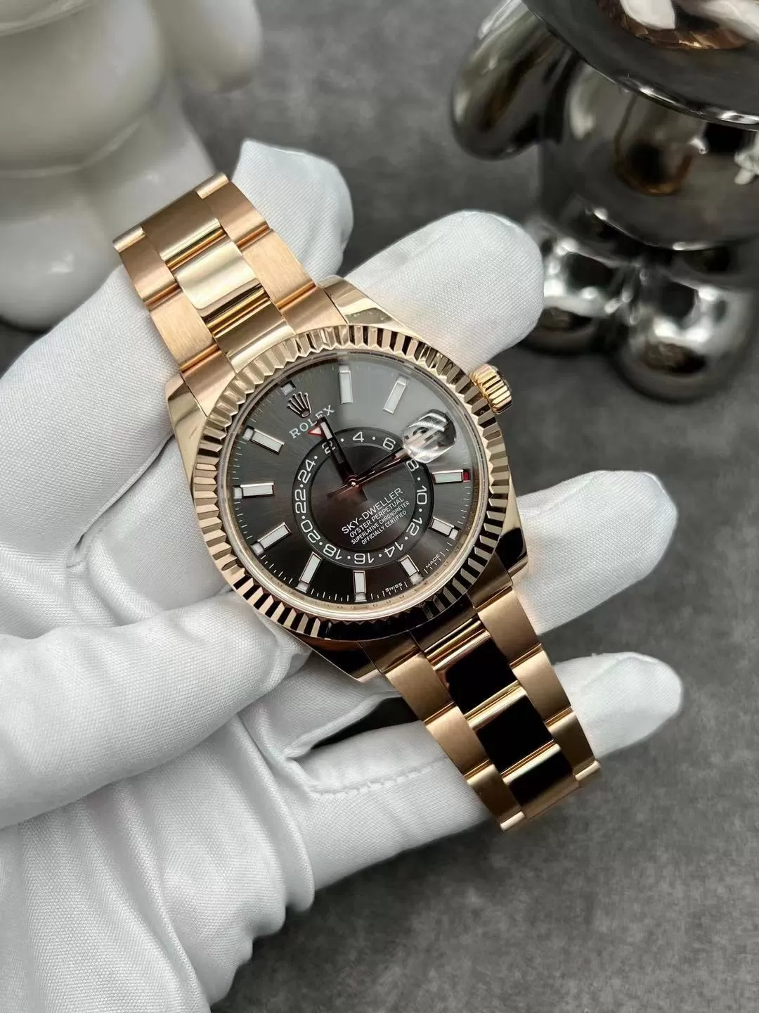 Đồng Hồ Rolex 326938 bk - Sky-Dweller Yellow Gold - Oyster Bracelet vàng khối 18k - Ảnh 4