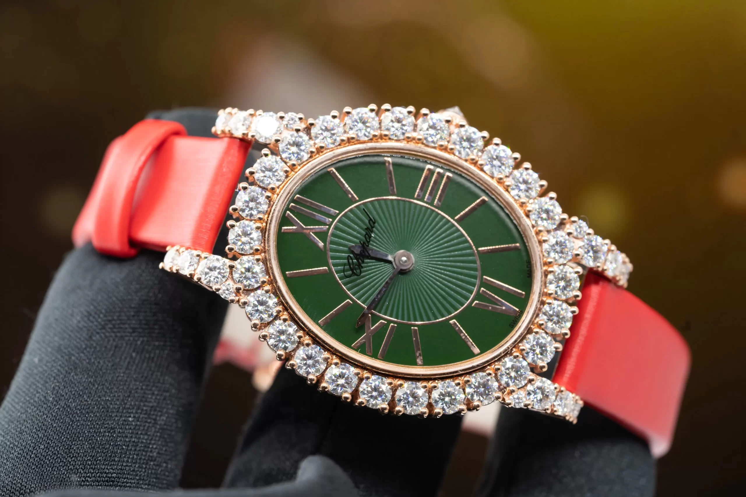 Chopard vàng đúc 18k Kim Cương Thiên Nhiên - Ảnh 7