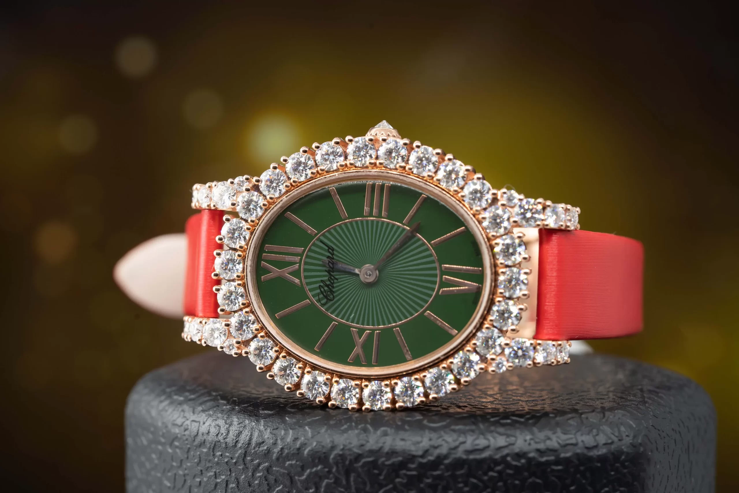 Chopard vàng đúc 18k Kim Cương Thiên Nhiên - Ảnh 6