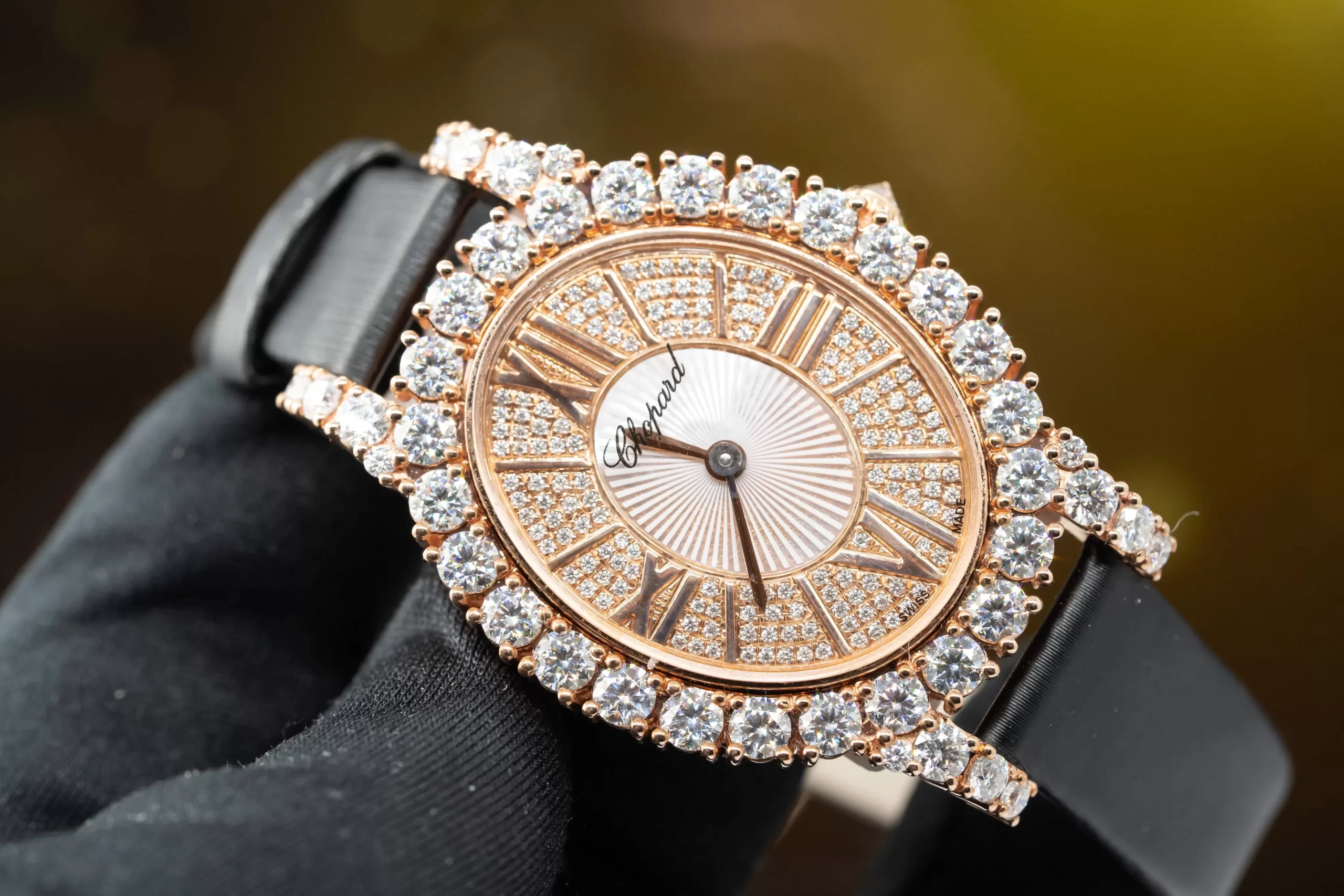 Chopard vàng đúc 10k kim moissanite - Ảnh 5