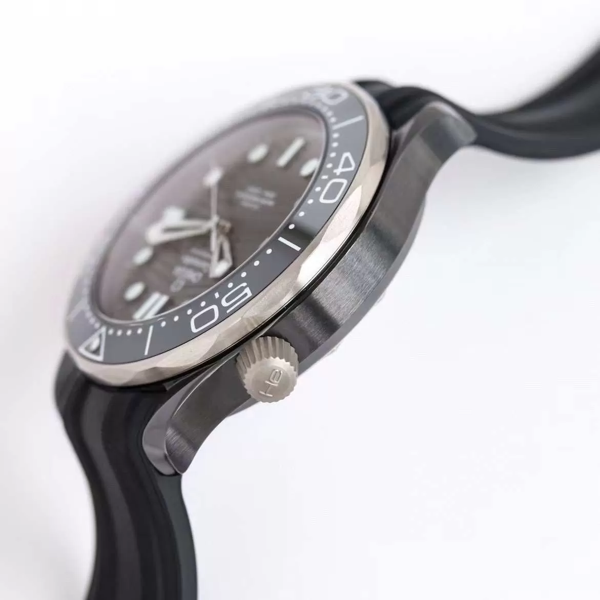 Đồng Hồ Omega Seamaster Ceramic Like Auth - Ảnh 6