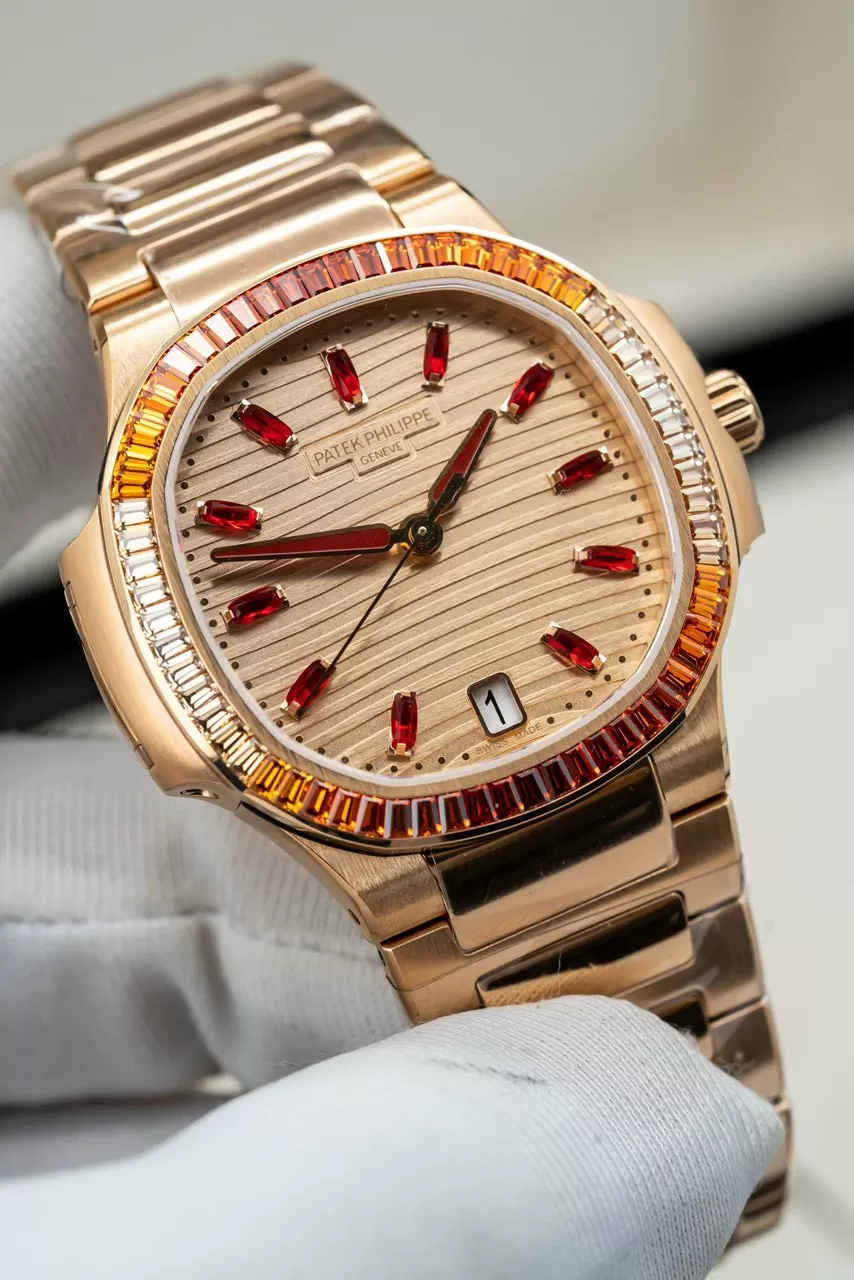 Patek Philippe Nautilus 7118 Ladies Automatic Rep - Ảnh 5