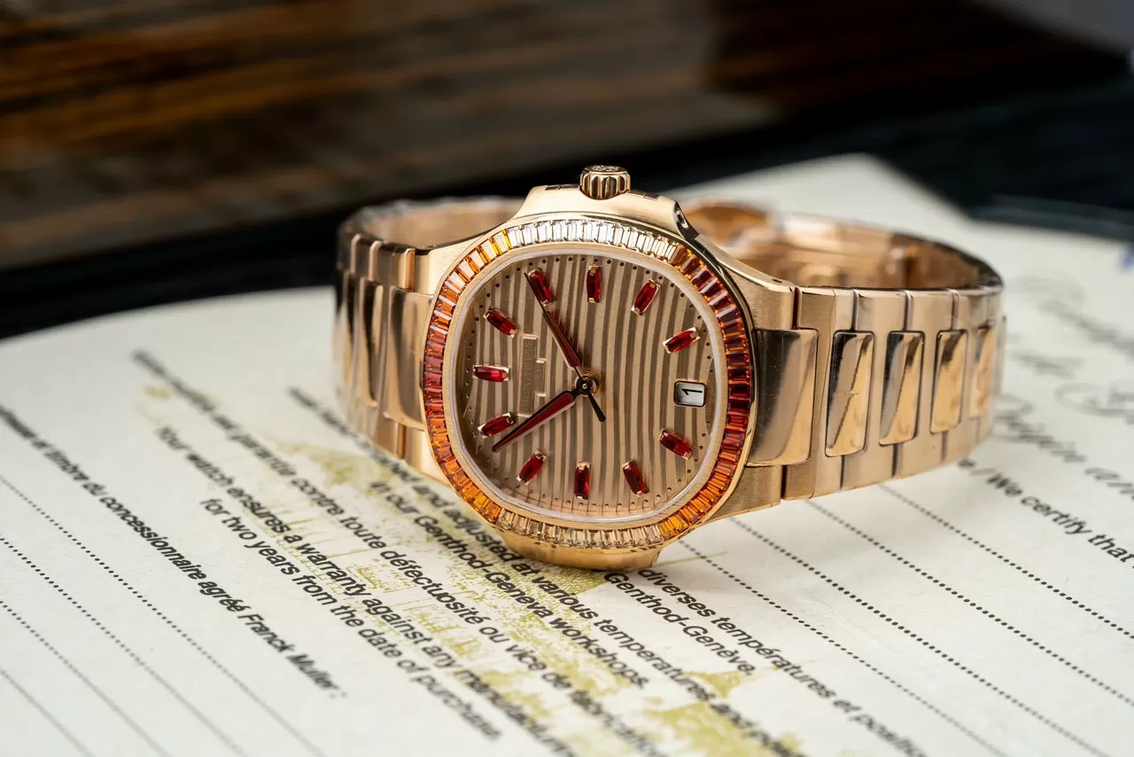 Patek Philippe Nautilus 7118 Ladies Automatic Rep - Ảnh 4