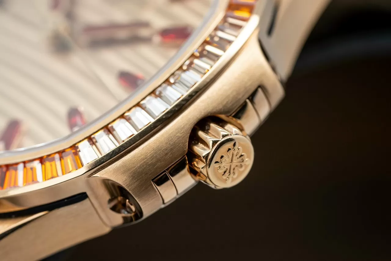 Patek Philippe Nautilus 7118 Ladies Automatic Rep - Ảnh 3