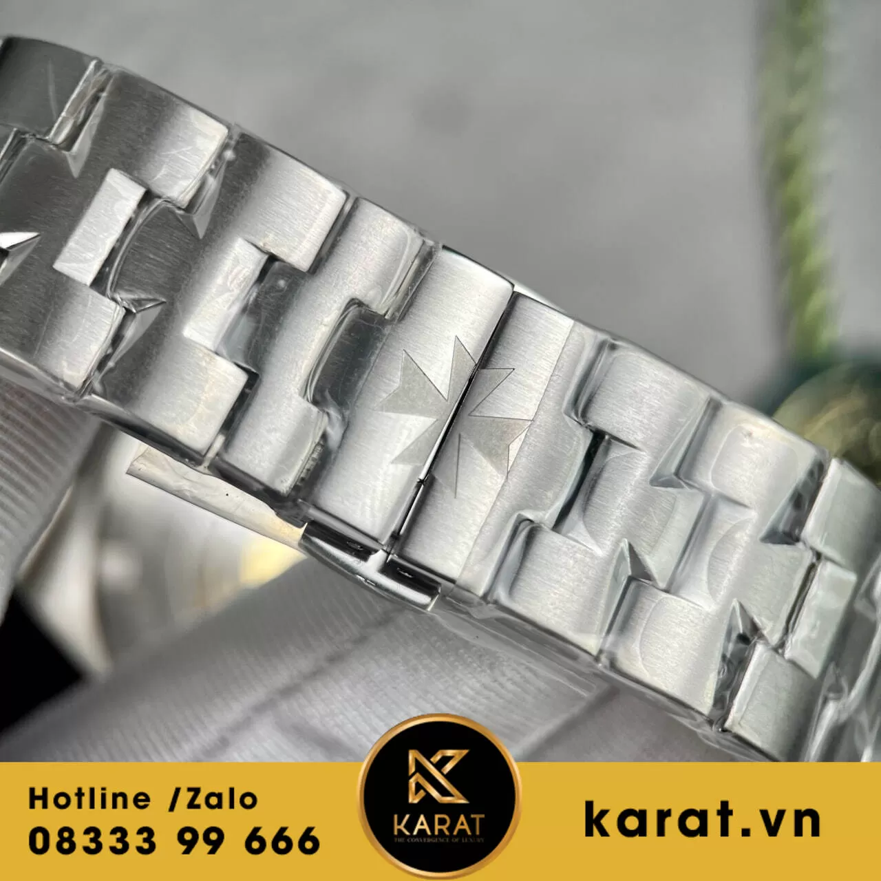 Đồng hồ vacheron constantin oversea black dial replica - Ảnh 3