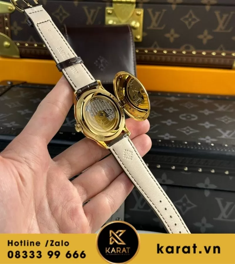Patek Philippe Calatrava 5227 replica - Ảnh 3