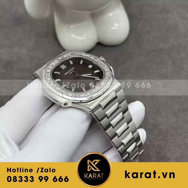 Đồng hồ Patek Philippe Nautilus 5711/110P Chế Tác Platinum Baguette Diamond - Ảnh 8