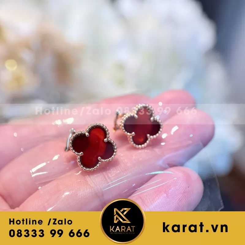 Bông Tai VCA Au750 Red