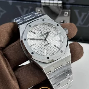 Đồng hồ  Audemars Piguet Royal Oak 15400 mặt trắng fake