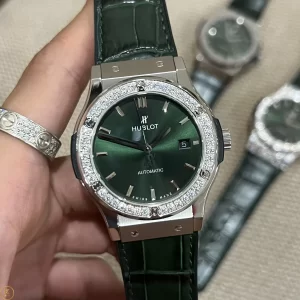 Đồng Hồ Hublot Replica Classic Fusion Mặt Green Viền Kim Cương