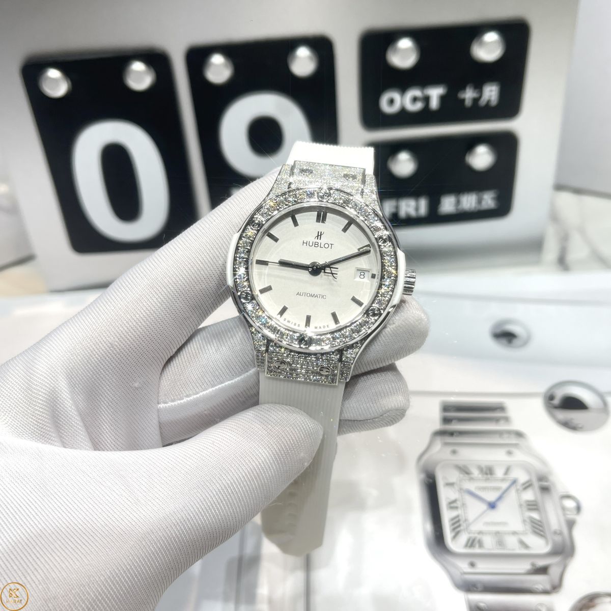 dong-ho-hublot-sieu-cap-classic-fusion-full-kim-cuong-1