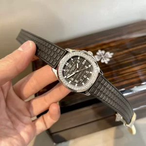 Đồng hồ Patek Philippe Aquanaut 5067A 001 Brown Dial Rep 1:1