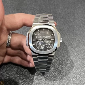 Đồng Hồ Patek Philippe Nautilus 5712/1A-001 Gray Dial Replica 1:1