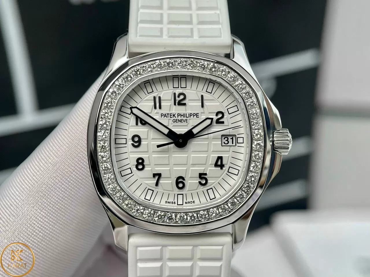 Đồng hồ Patek Philippe nữ 5067 Rep 1:1 Độ viền kim cương