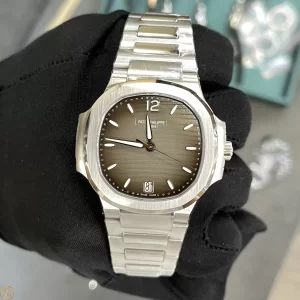 Đồng Hồ Patek Rep 1:1 Philippe Nautilus 7118/1A-011