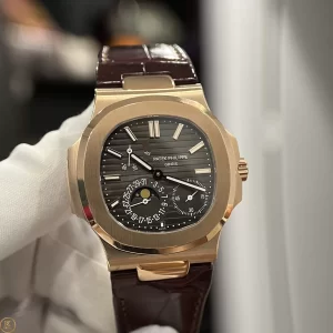 Đồng Hồ PATEK Super Fake 1:1 PHILIPPE NAUTILUS 5712R-001 Dây DA Cá Sấu