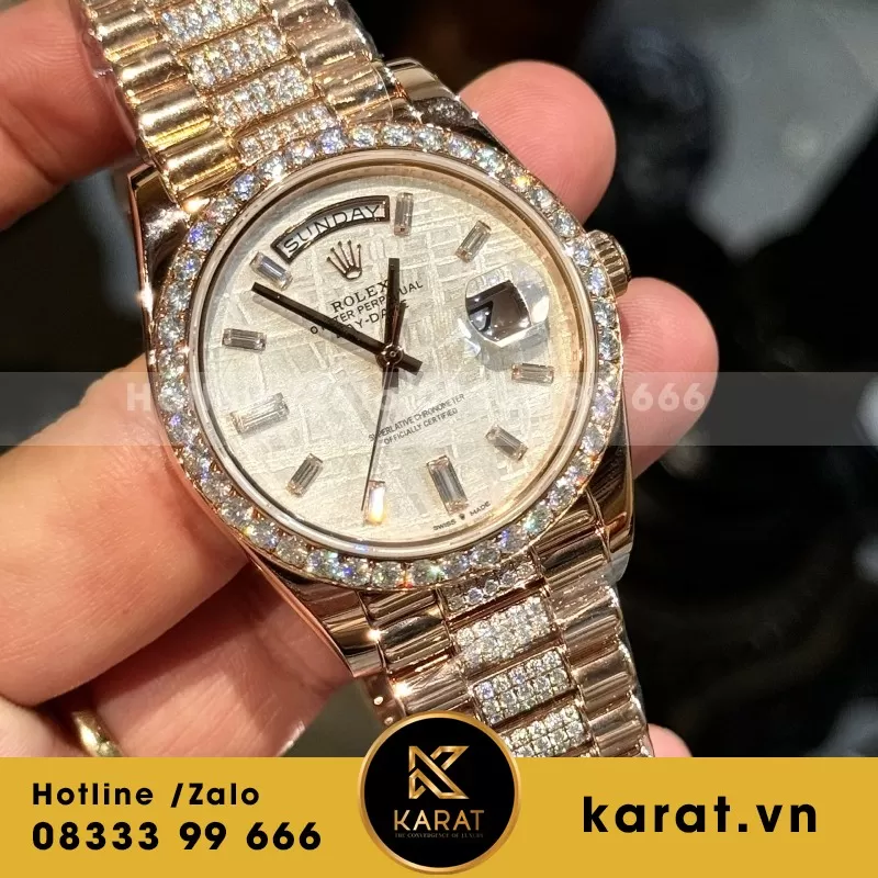 Đồng Hồ Rolex Day-Date Chế Tác Bọc Vàng Đính Kim Cương Moissanite Hong Kong 36m