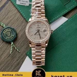 Đồng hồ Rolex Day-Date M228345RBR bọc vàng full moissanite