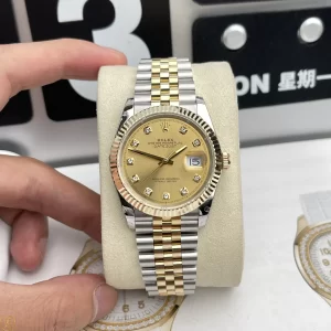 Đồng Hồ Rolex Siêu Cấp Datejust 126333 Mặt Số Vàng Nạm Kim Cương