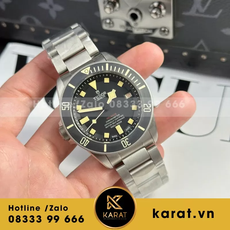 Đồng Hồ Tudor Pelagos LHD Replica 11 Viền Gốm Ceramic Nhà Máy VS 42mm