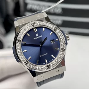 HUBLOT CLASSIC FUSION BLUE TITANIUM DIAMONDS 42 MM