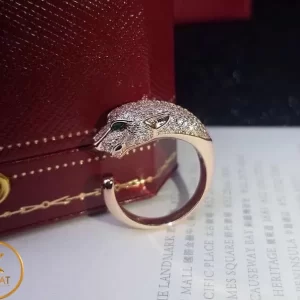 Nhẫn Cartier đầu báo 3D Chế Tác Vàng Hồng Đính Kim Cương