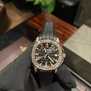 PATEK PHILIPPE AQUANAUT 5167/300G-010 VÀNG KHỐI 18K KIM CƯƠNG BAGUETTE