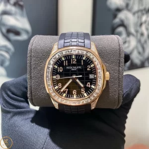Patek Philippe Aquanaut 5167  Vàng Hồng 18k Kim Cương Bagutte