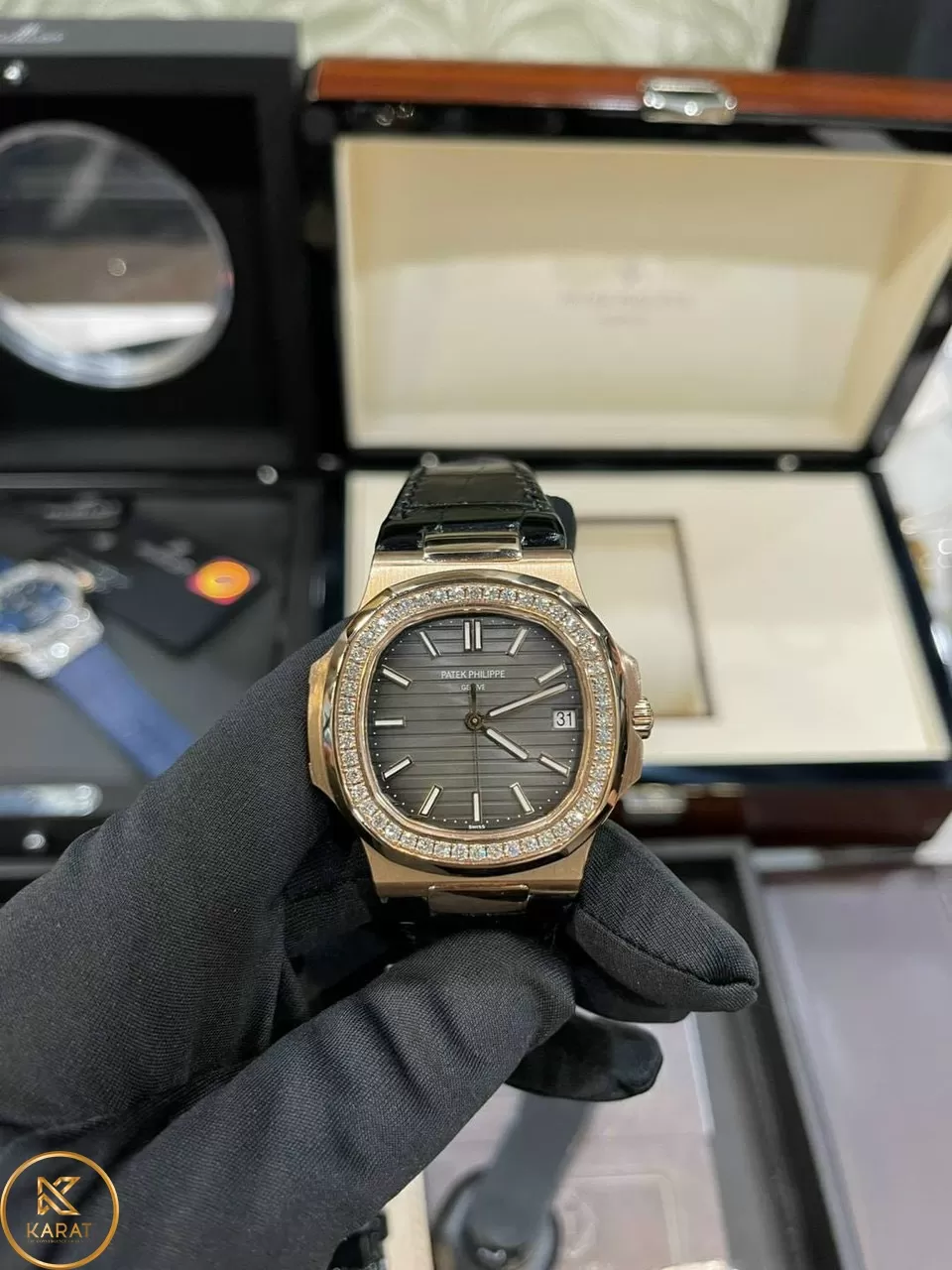 PATEK PHILIPPE NAUTILUS 5711R VÀNG HỒNG 18K DIAMONDS