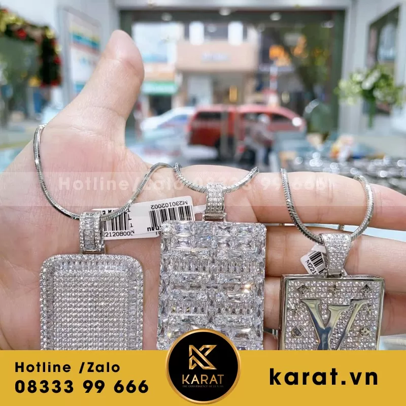 Vòng Cổ Nam Thiết Kế